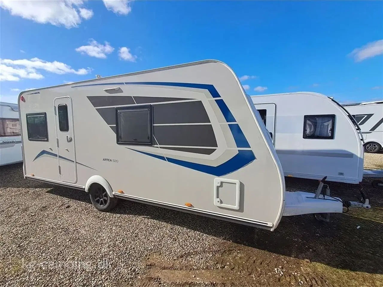 Billede 1 - 2021 - Caravelair Artica 520 V21 Vintervogn fra Caravelair med Aircon og 12V Batteripakke. Kan nedvejes til 1400 kg.