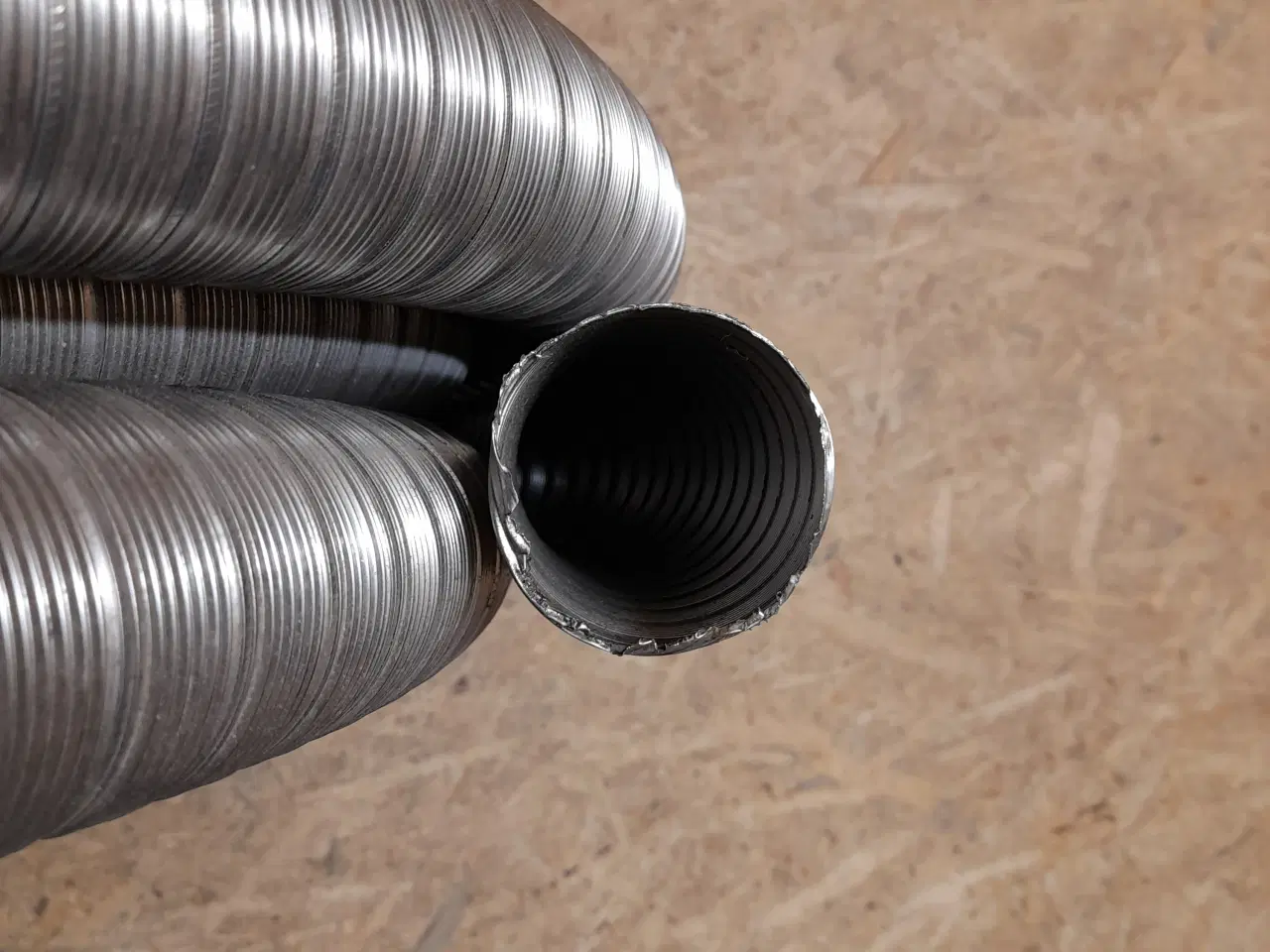 Billede 1 - Kanalslange til varmluft fyr