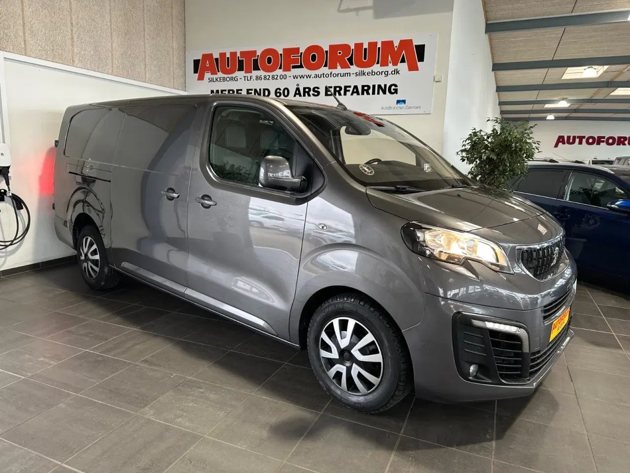 Billede 1 - Peugeot Expert 2,0 BlueHDi 180 L3 Ultimate EAT6 Van