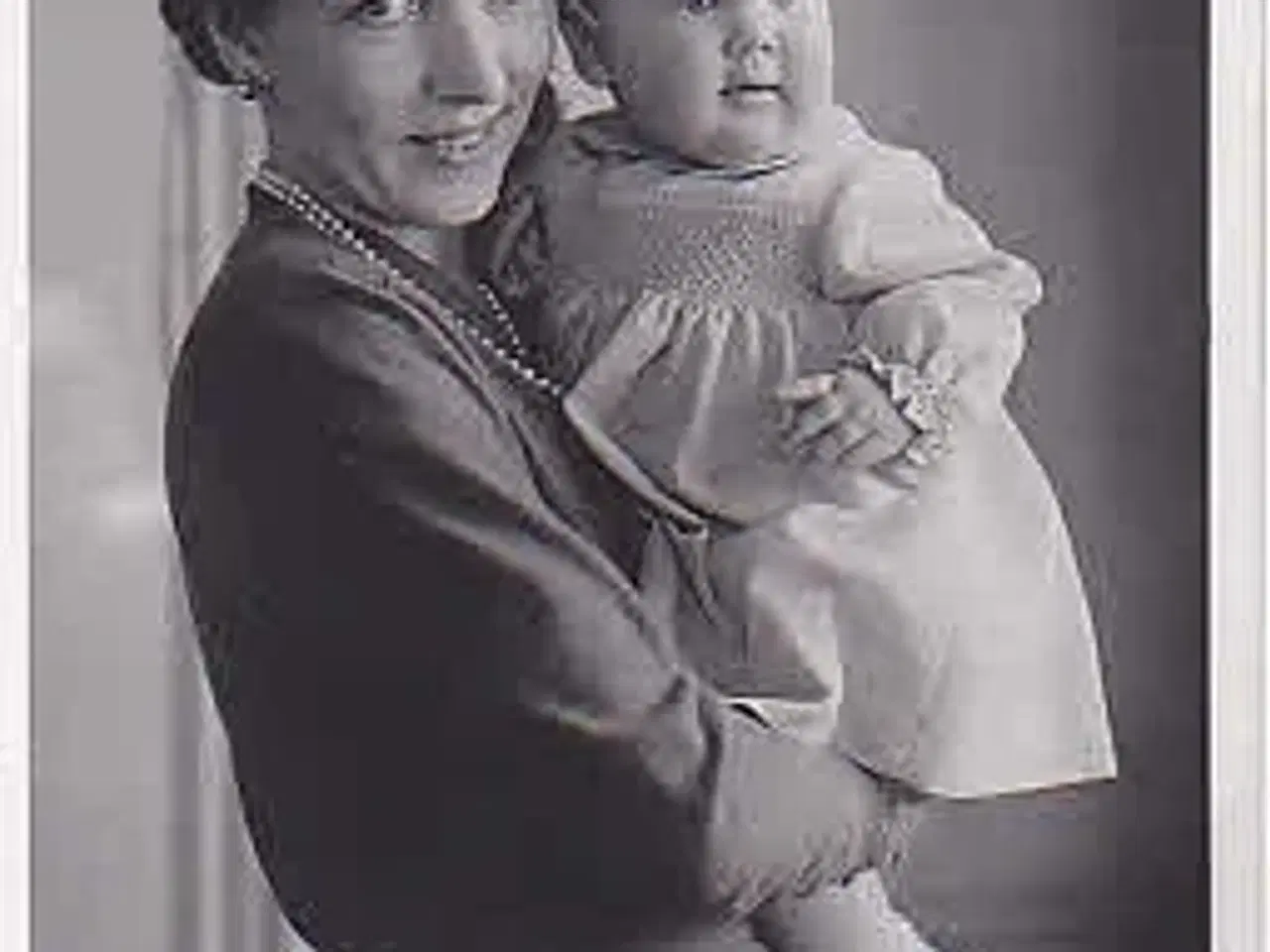 Billede 1 - Kronprinsesse Ingrid og Prinsesse Margrethe