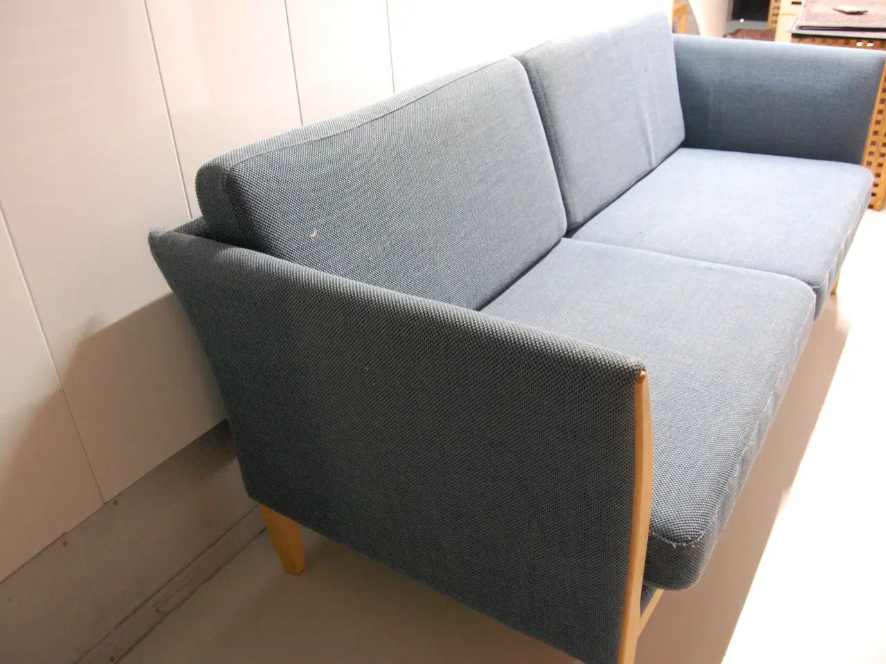 Billede 2 -  Sofa med uldstof