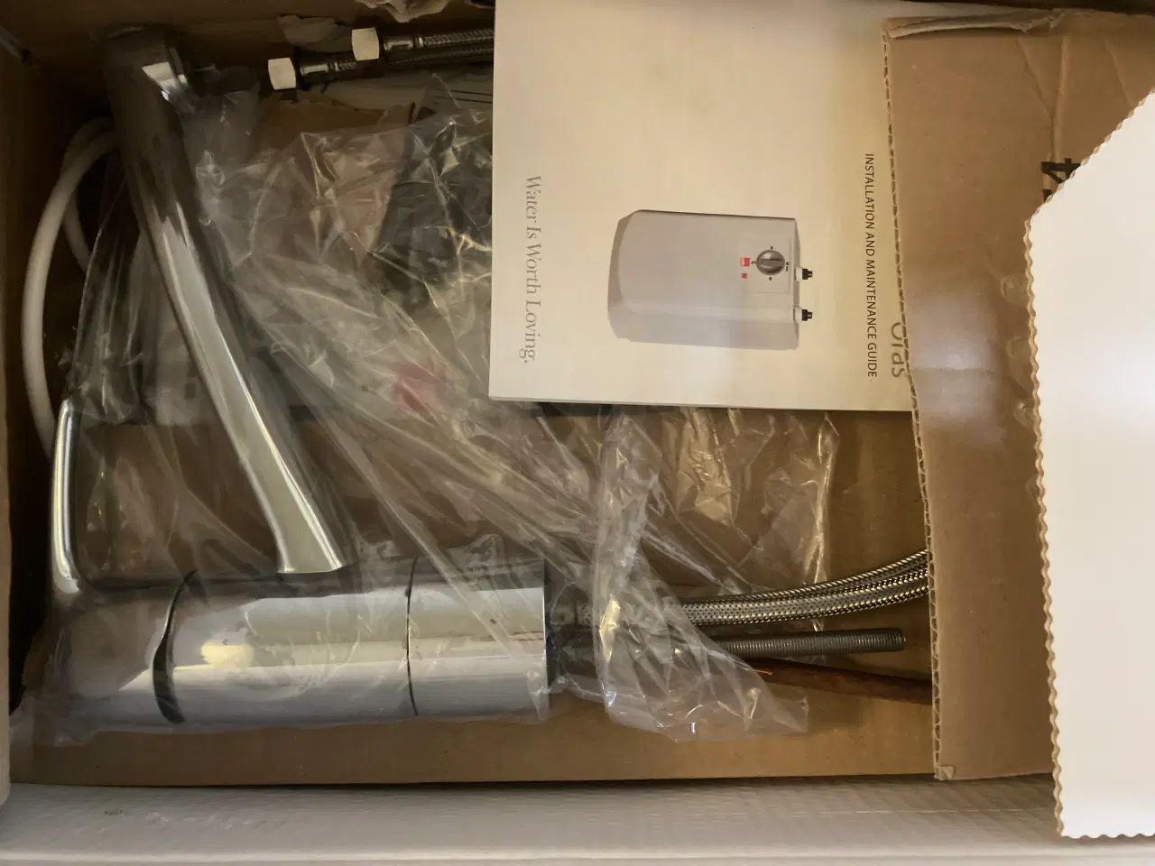 Billede 2 - Køkkenarmatur med vandvarmer til fritidshuset