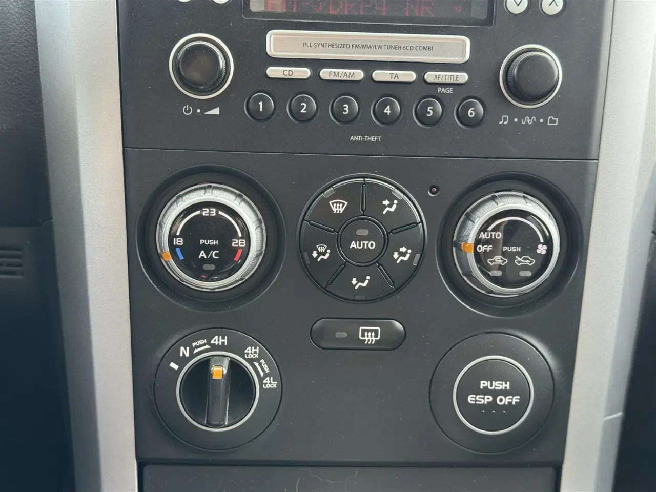 Billede 16 - Suzuki Grand Vitara 1,9 DDIS GLX 4x4 129HK Van