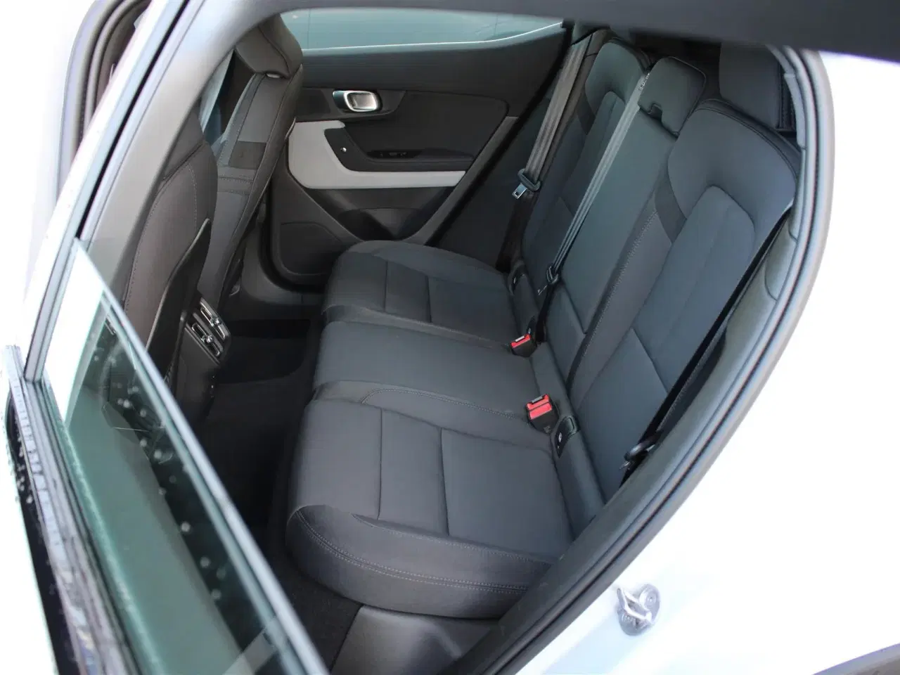 Billede 3 - Polestar 2 EL Long range Single motor Plus 231HK 5d Aut.
