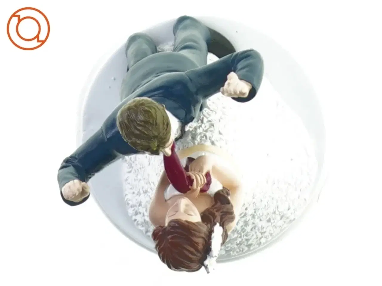 Billede 3 - Brud og gom til bryllups-kage fra Dekora (str. 12 gang en 20 cm)