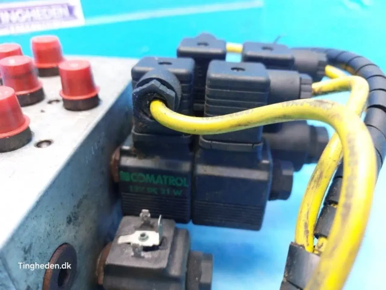 Billede 11 - New Holland FX38 Hydraulikventil 84037241