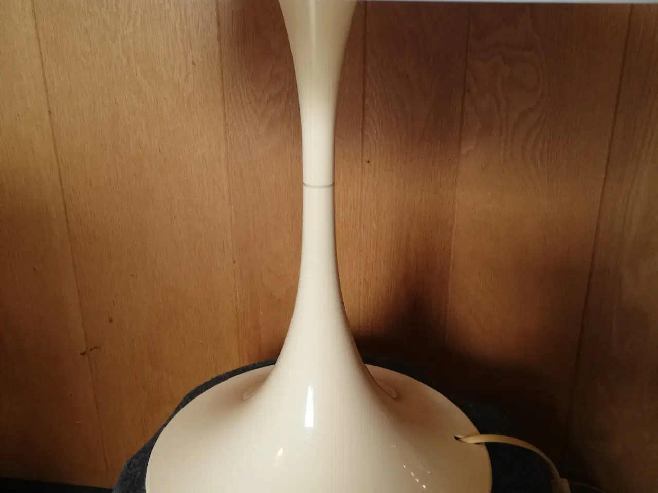 Billede 4 - Panthella bordlampe fra Louis Poulsen