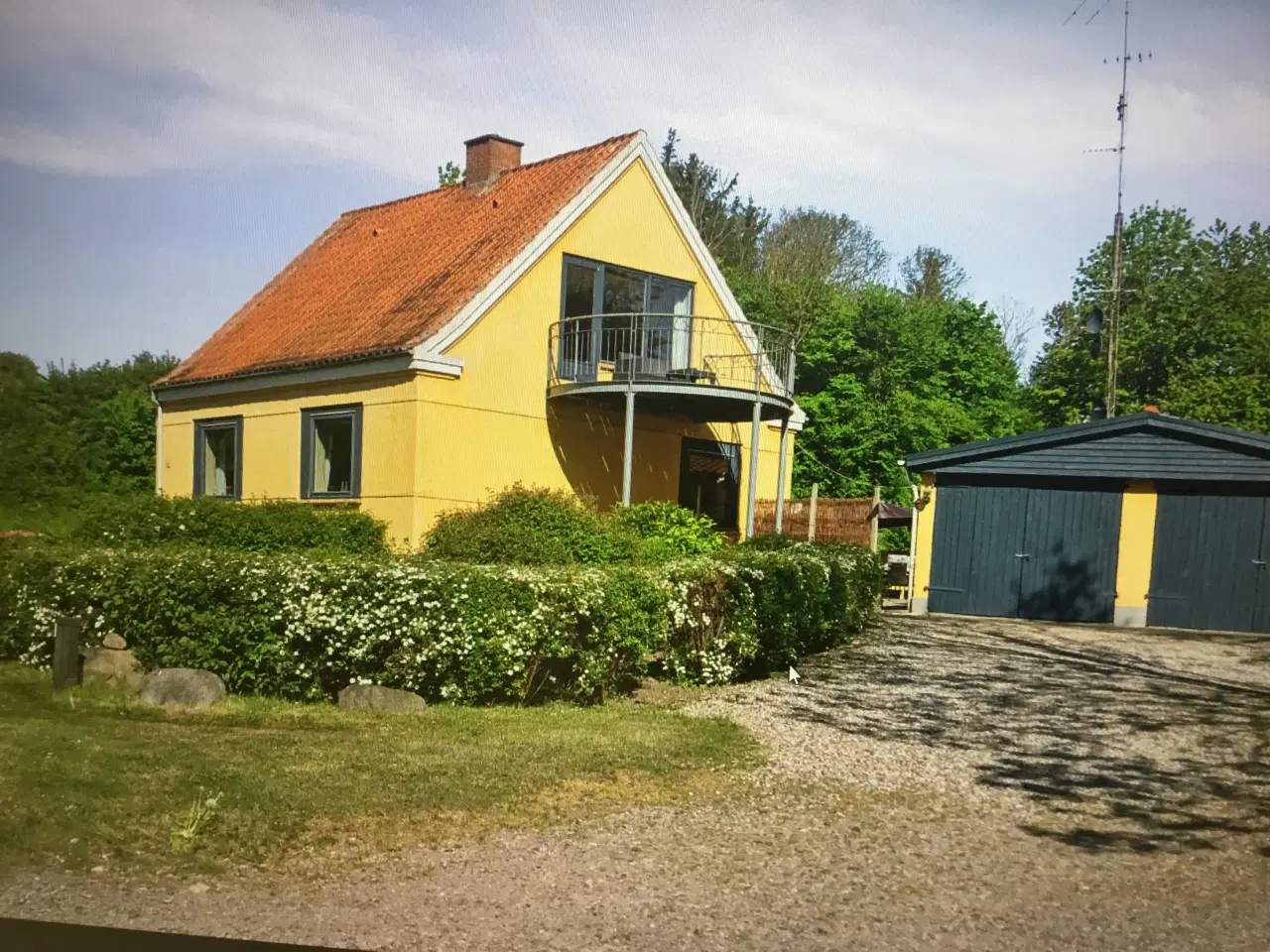 Billede 2 - Ejendom med plads, muligheder og fjordudsigt