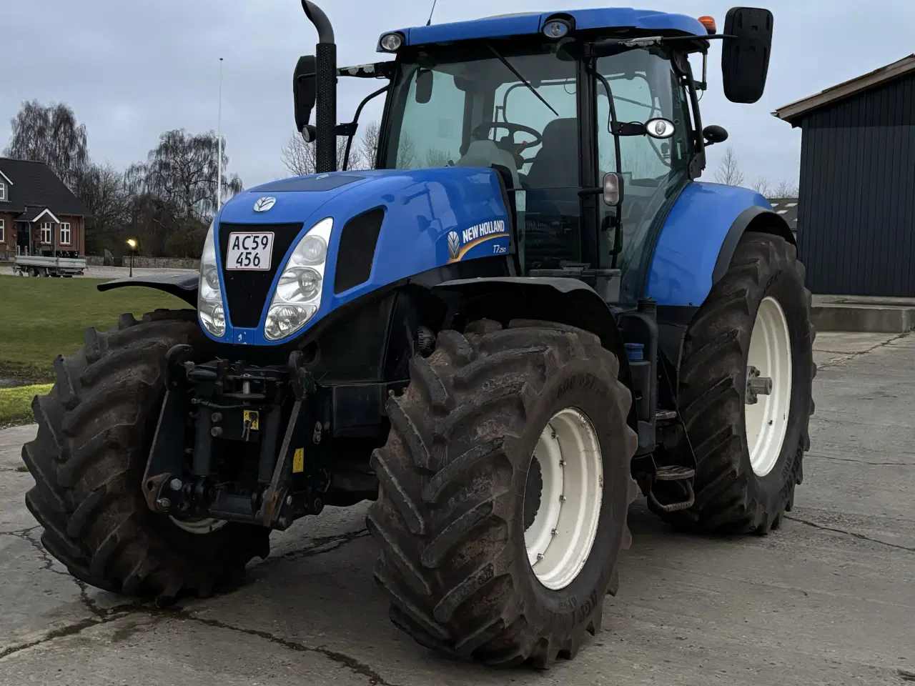 Billede 1 - New Holland T7.250