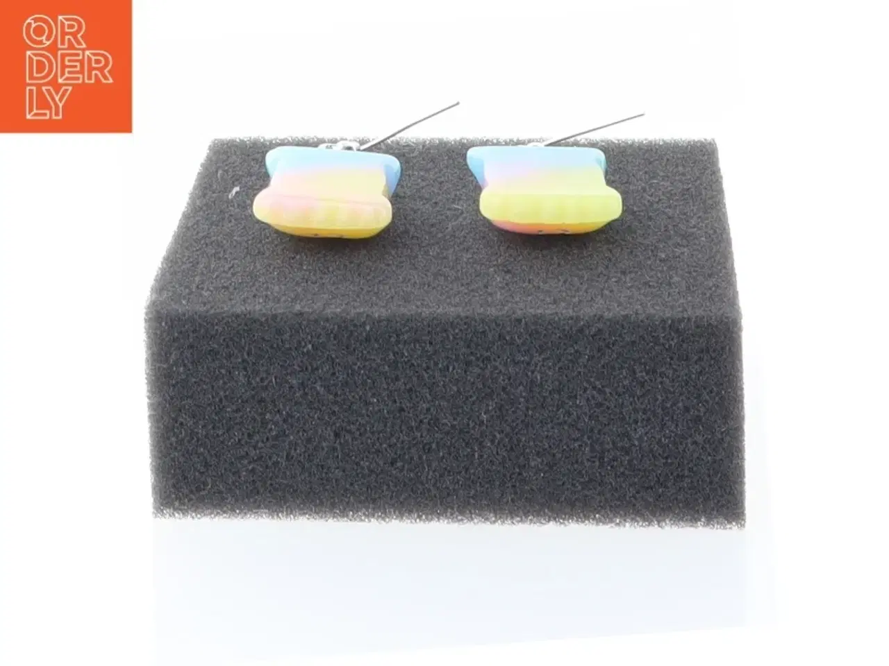 Billede 2 - Farverige 'Sweet' slikform øreringe (str. 1,5 cm)