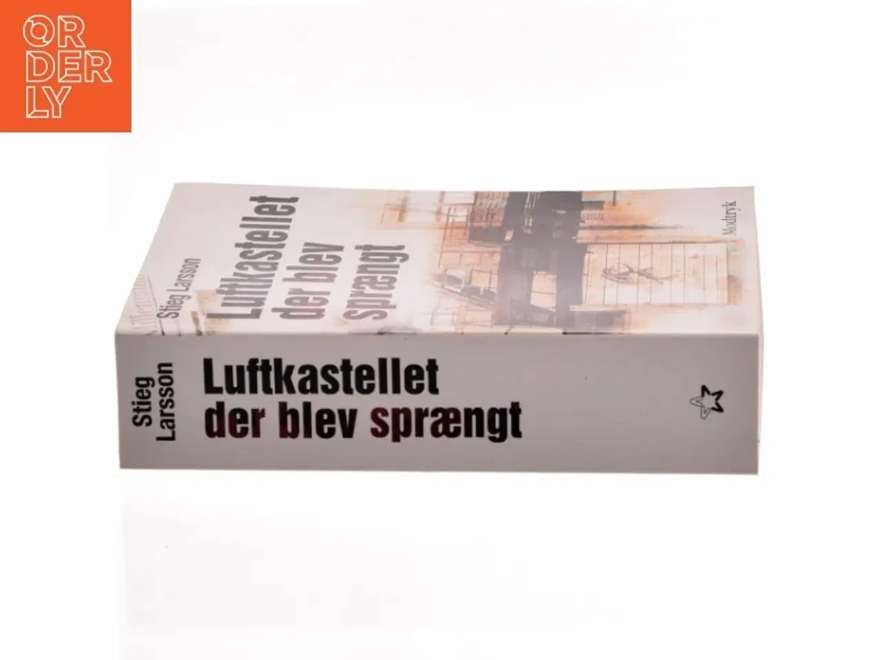 Billede 2 - Luftkastellet Der Blev Spraengt (af Stieg Larsson) [Imported] [Paperback] (Danish) (Millennium, 3. Bind) af Stieg Larsson (Bog)