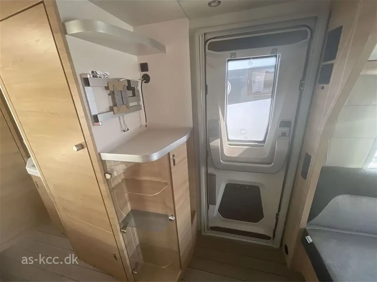 Billede 7 - 2025 - Knaus Südwind 500 FU "60 Years Celebration"   Knaus Südwind 500  FU Dobbeltseng