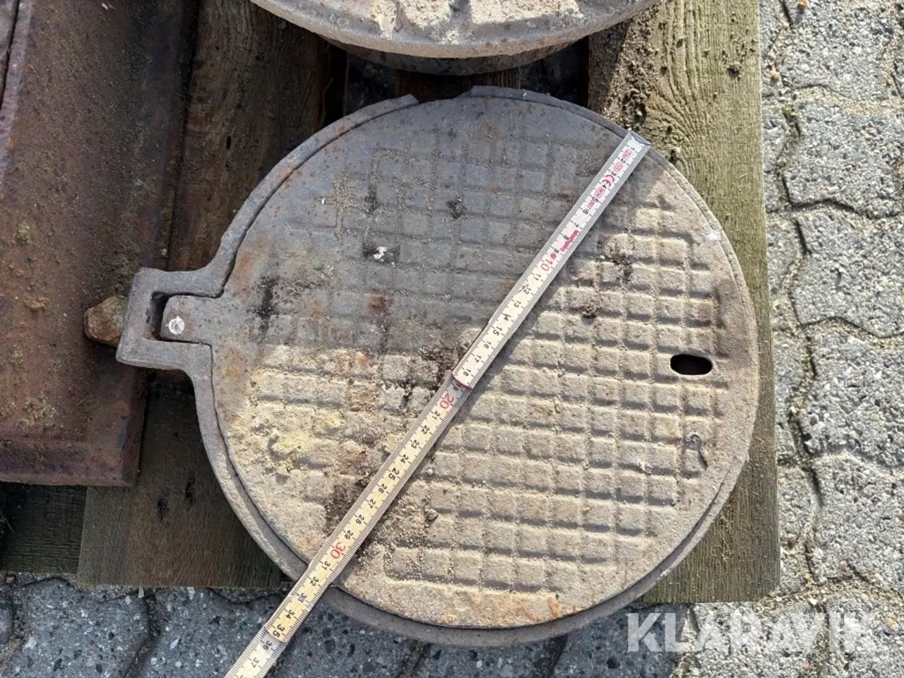 Billede 4 - Brønddækseler 6 styk assorteret