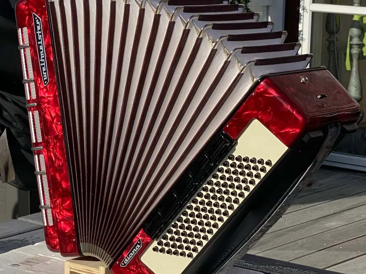 Billede 16 - Flot og velspillende Weltmeister harmonika sælges