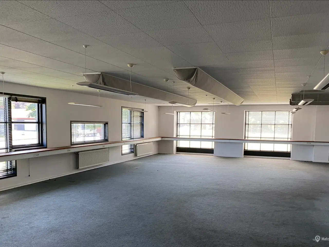 Billede 4 - lager + kontor