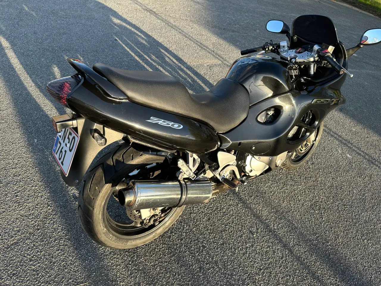 Billede 5 - 🏍️ Suzuki GSX750F – NYSYNET & NYSERVICERET – KLAR