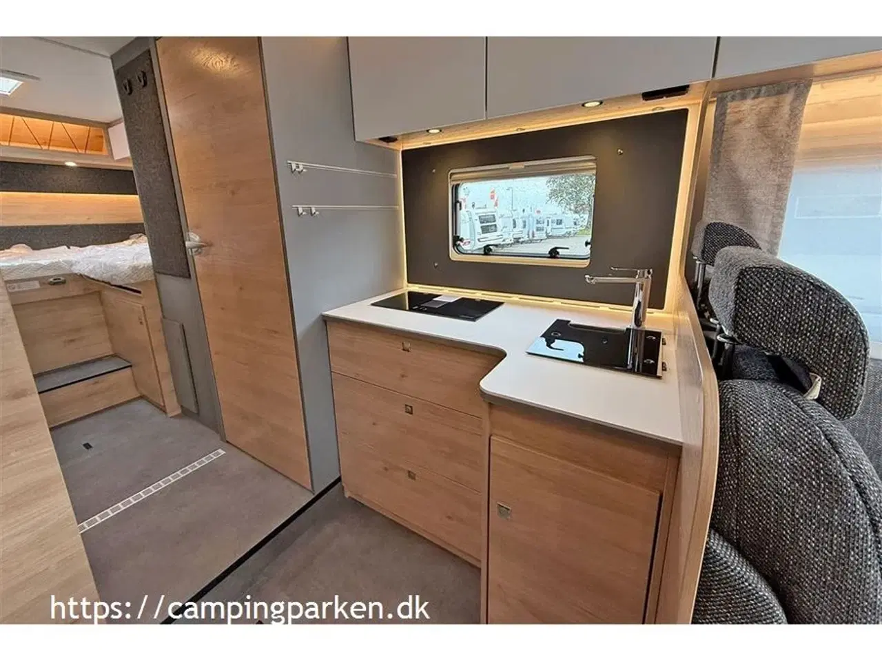 Billede 8 - 2026 - Dethleffs XL Family   En luksus vinteroptimeret feriebolig til 5 personer, 180 hk