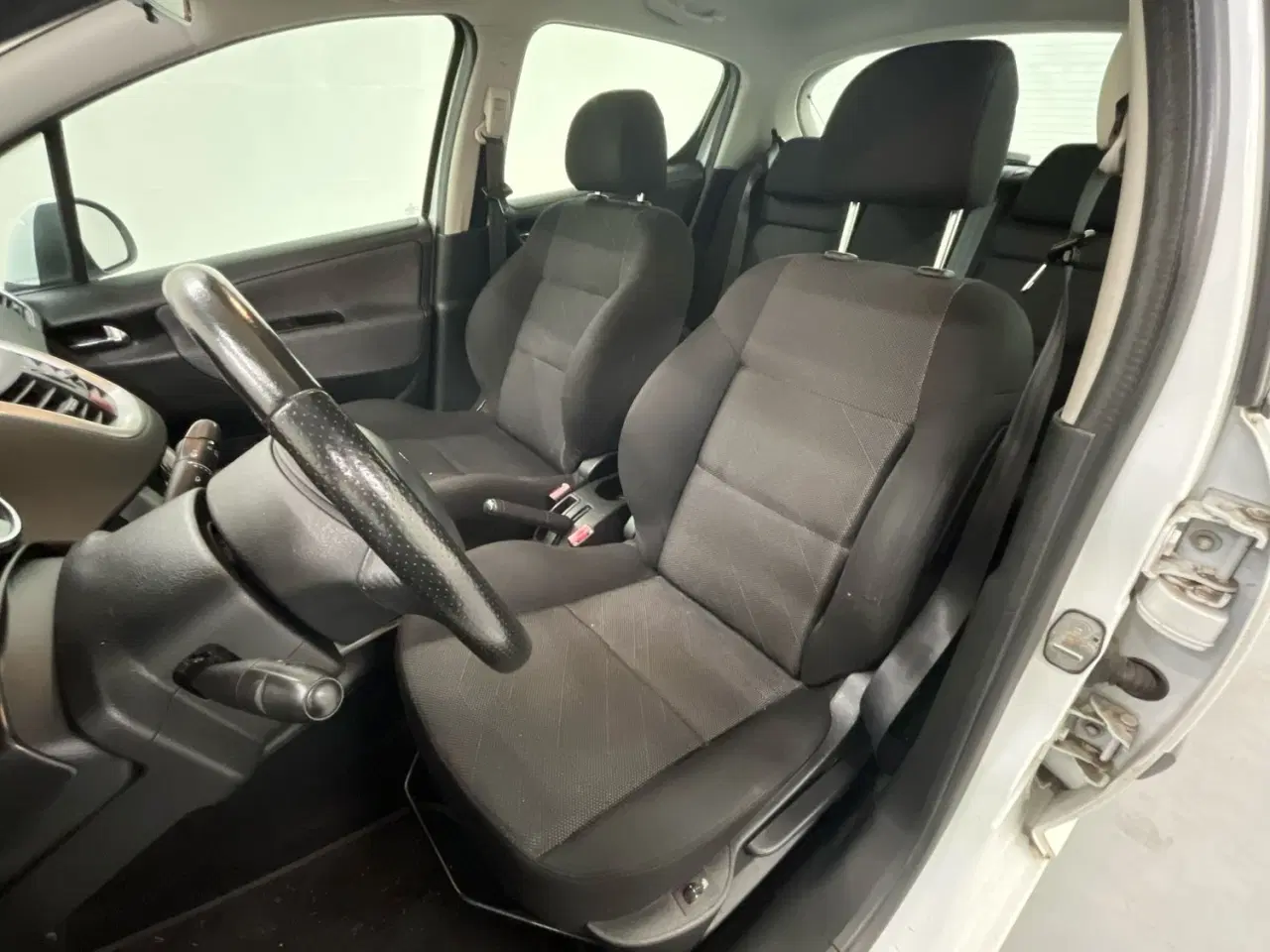 Billede 8 - Peugeot 207 Comford Plus 1,6i 5 dørs benzin
