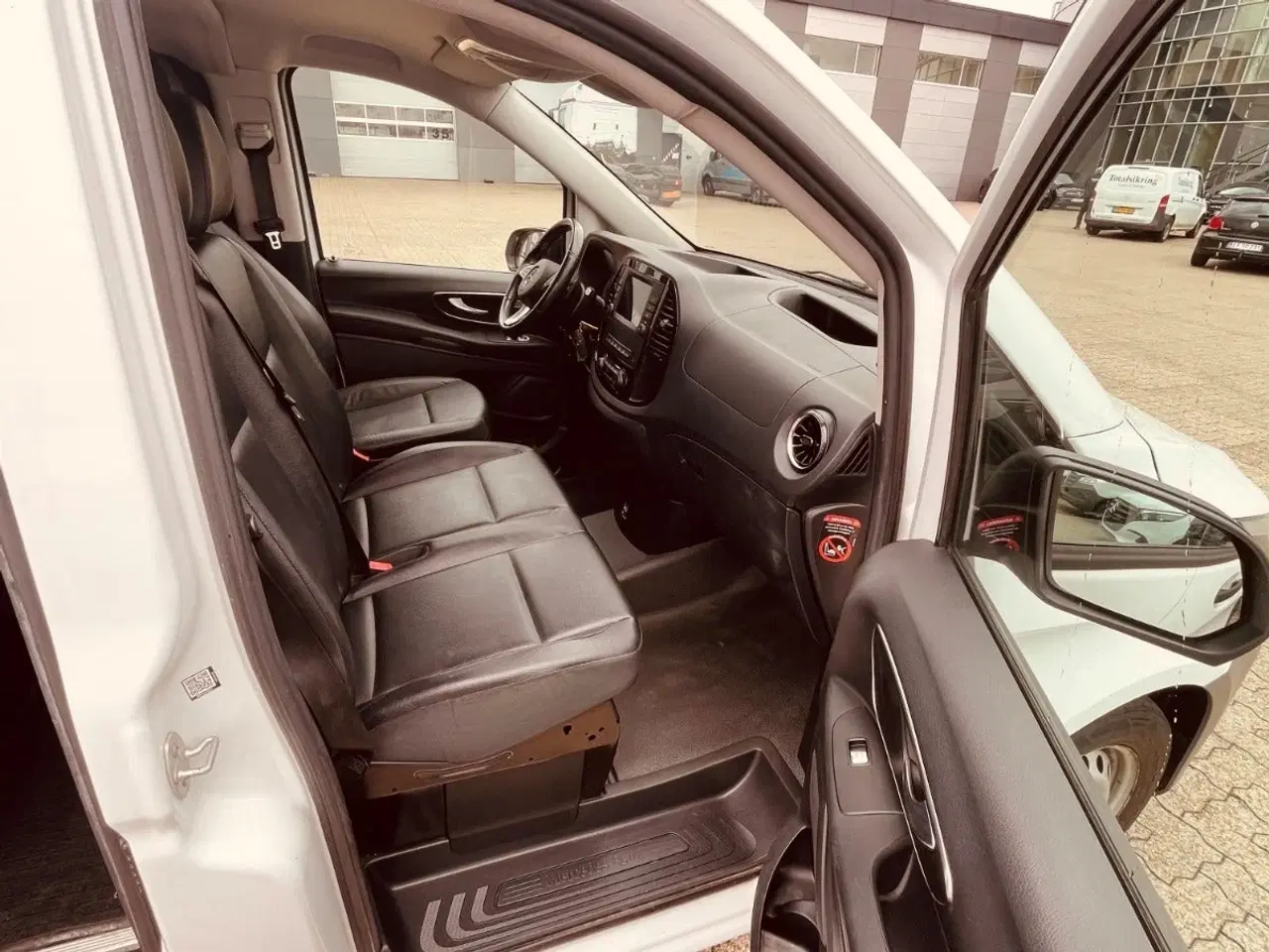 Billede 9 - Mercedes Vito 114 2,0 CDi Kassevogn aut. XL RWD