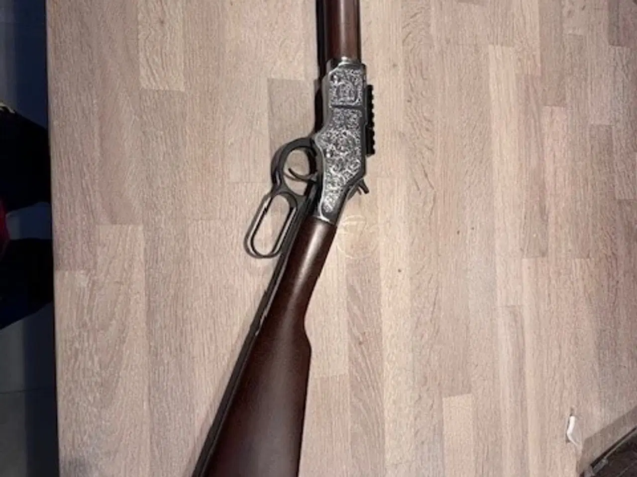 Billede 1 - HENRY SILVER EAGLE, bøjlespænder riffel .17HMR