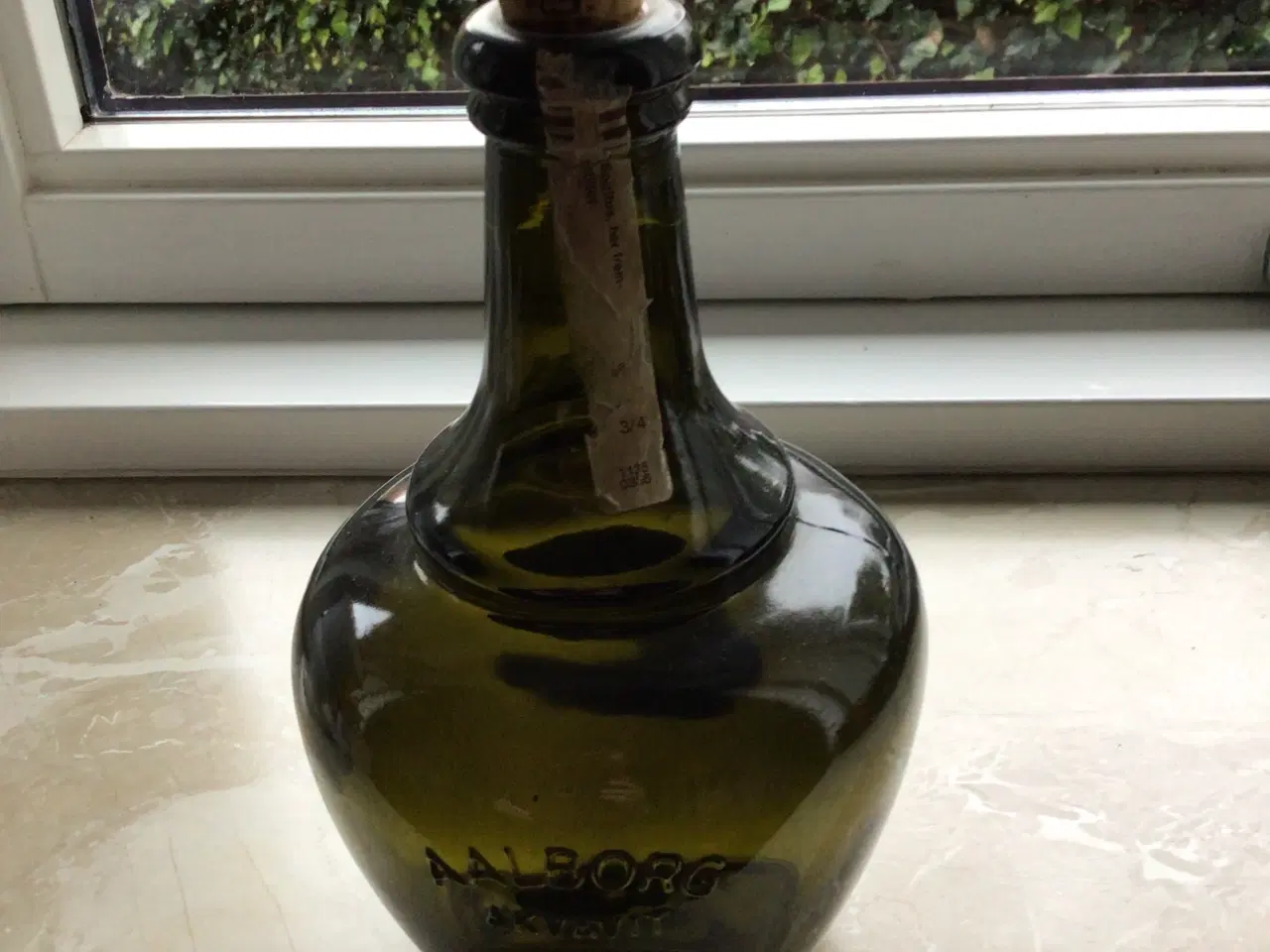 Billede 4 - 100års akvavit flaske