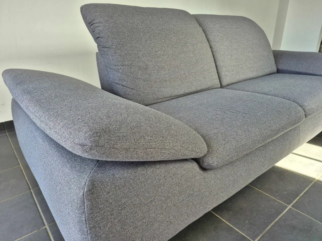 Billede 11 - Utrolig flot sofa kan indstilles på mange måder