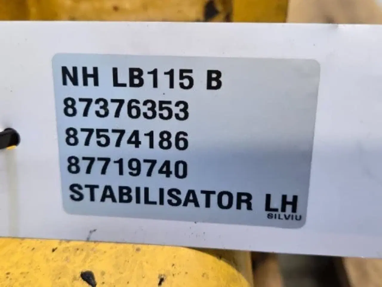 Billede 22 - New Holland LB115B Støtteben L. 87376353