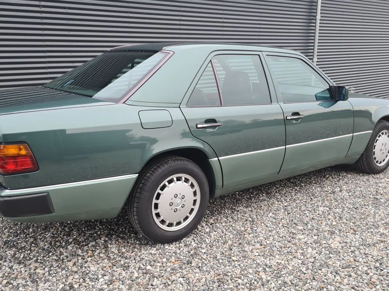 Billede 2 - Mercedes W124 320E