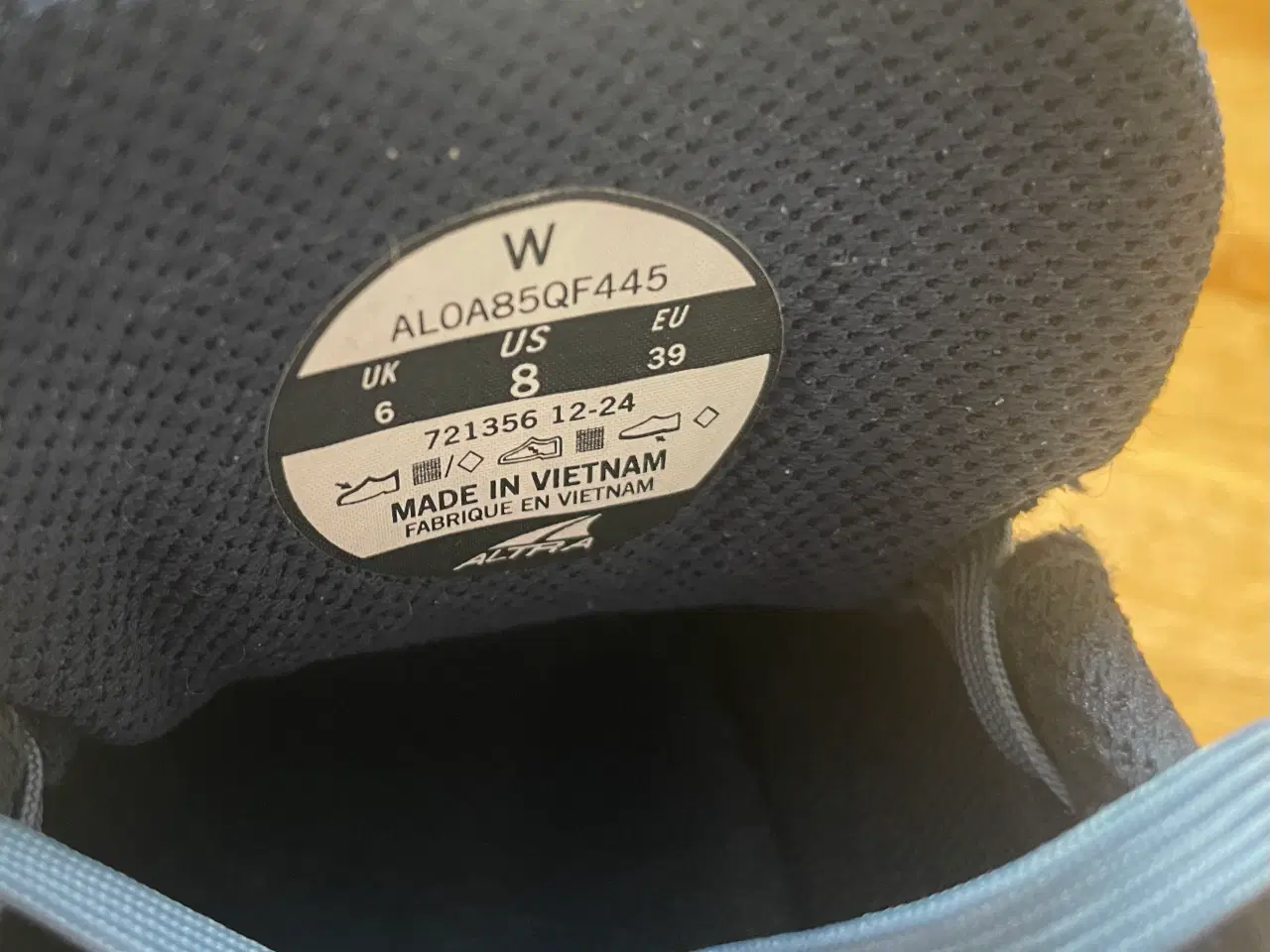 Billede 4 - Fodformede Løbesko Altra st 39