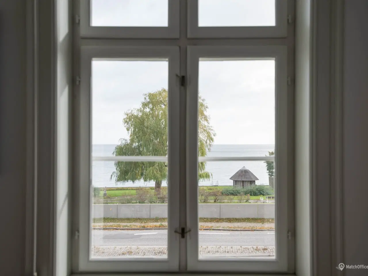 Billede 24 - Kontorejendom i historiske omgivelser på Strandvejen