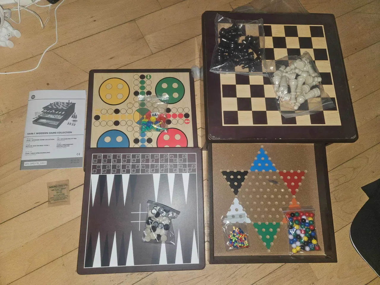 Billede 2 - 4 i et brætspil 