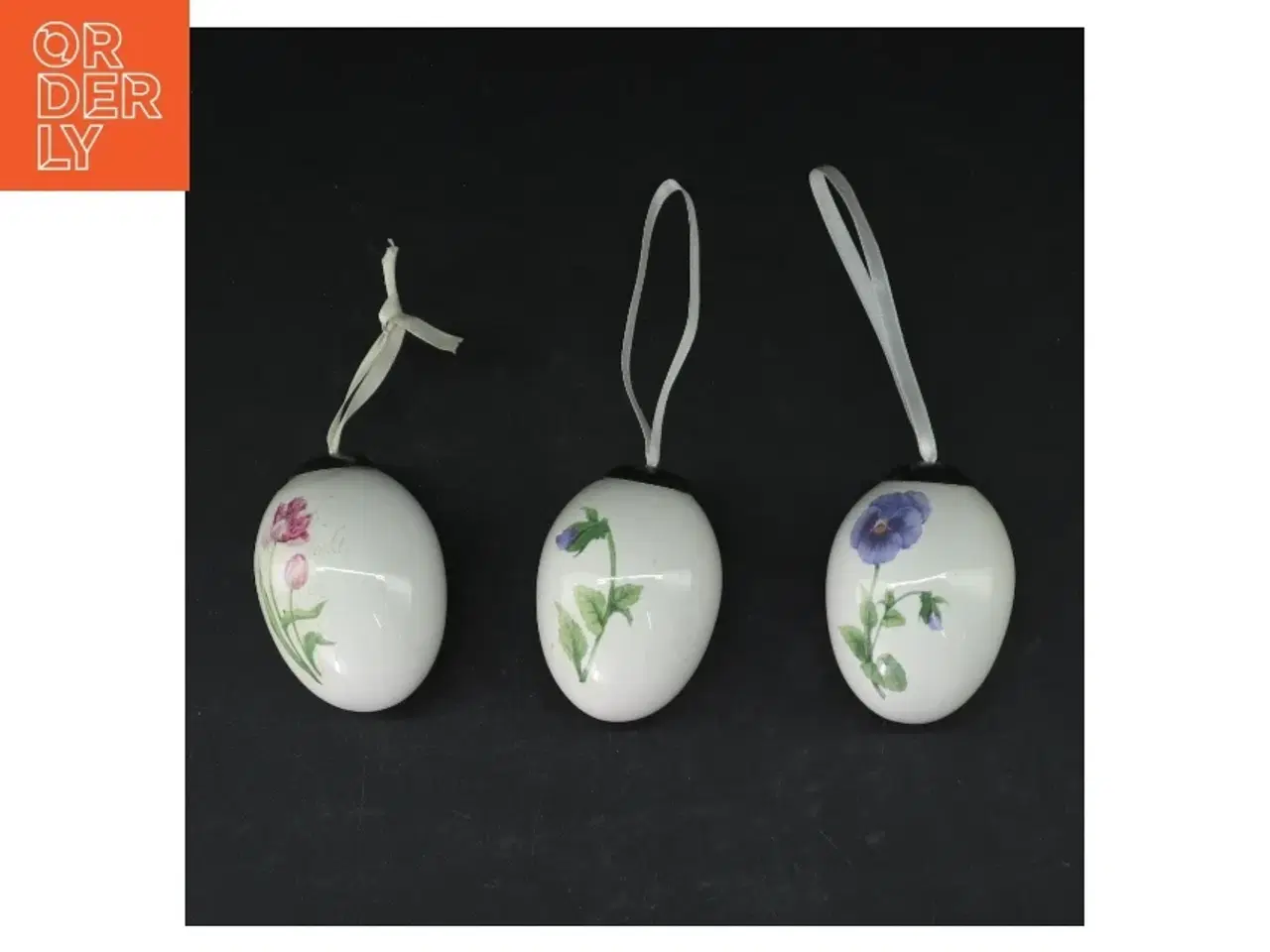 Billede 1 - Royal copenhagen Porcelænsæg med blomster (str. 8 cm. 3 styk)