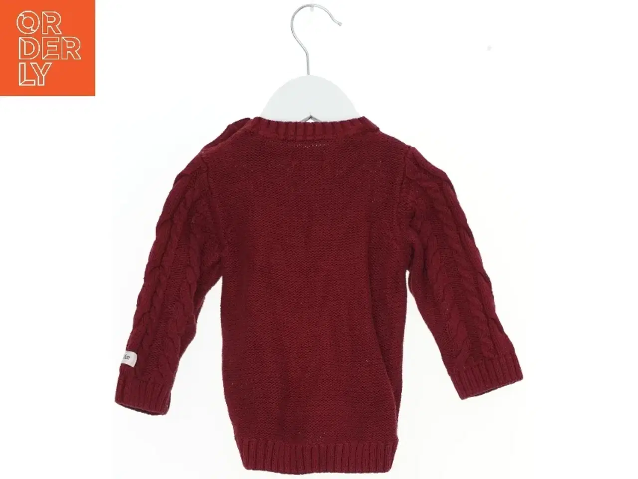 Billede 2 - Rød kabelstrikket sweater til børn med knapper fra Newbie (str. 74)