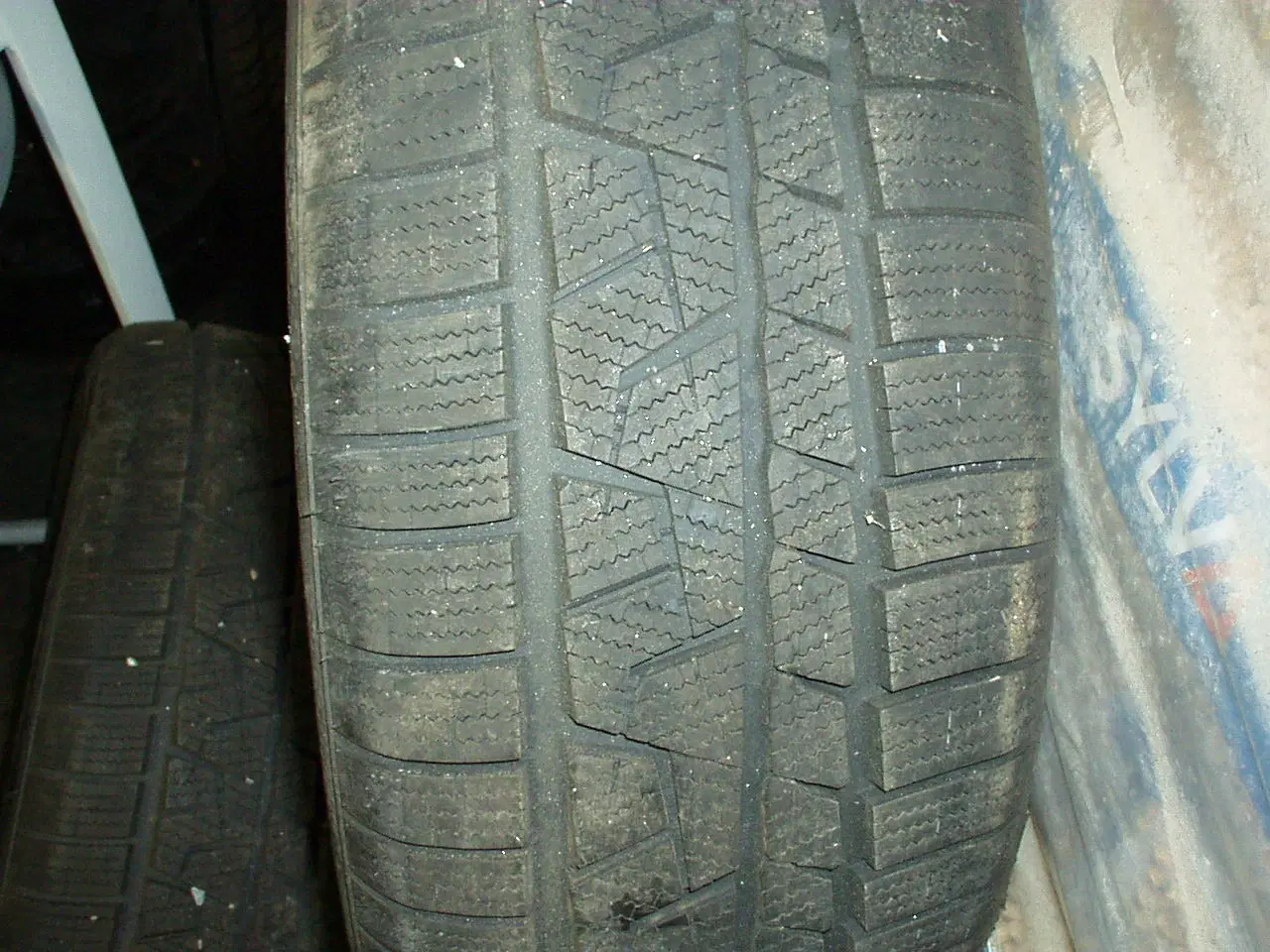 Billede 5 - 4 stk. 215-55-18 vinterdæk