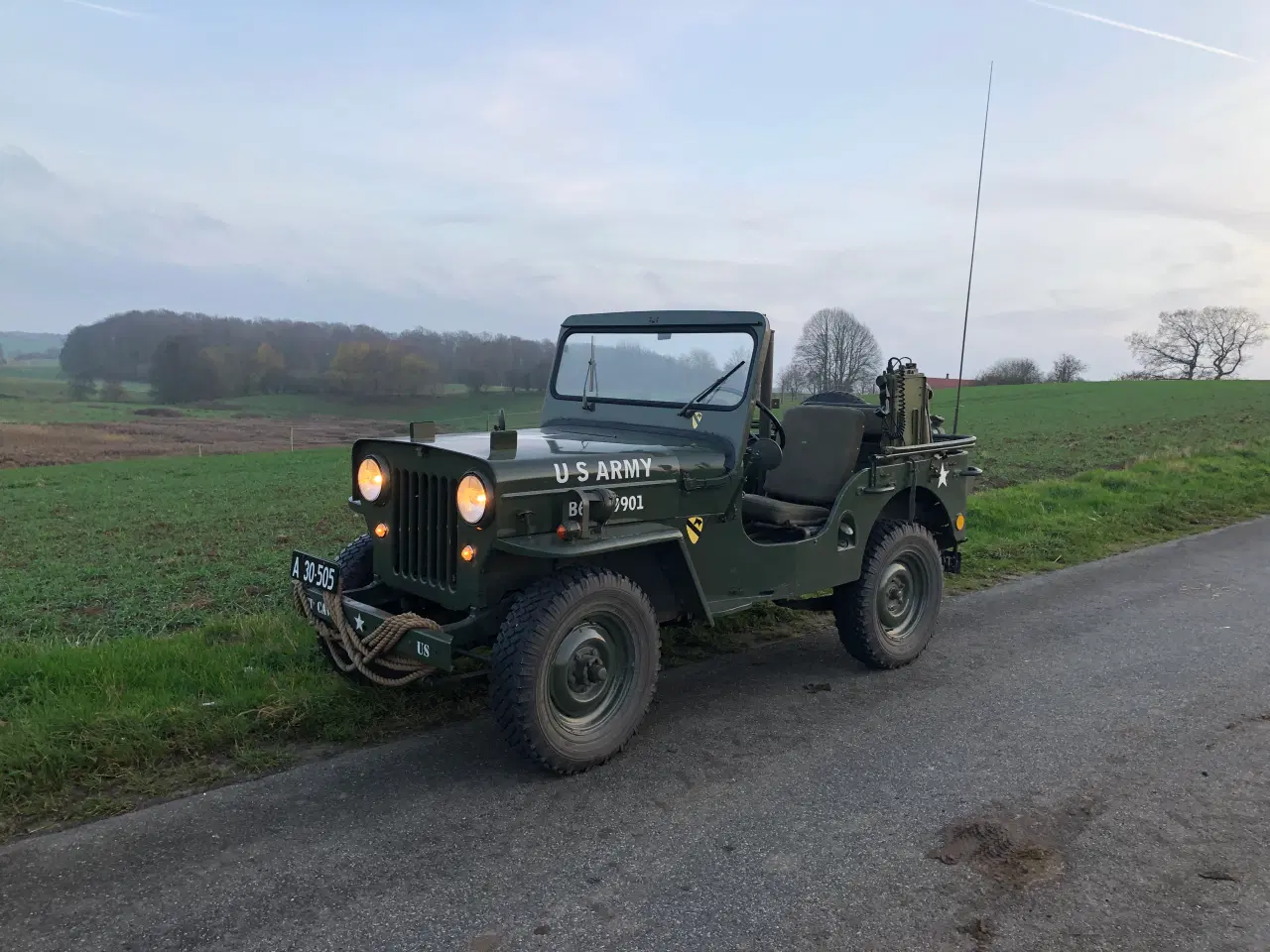 Billede 2 - Willys Jeep M606
