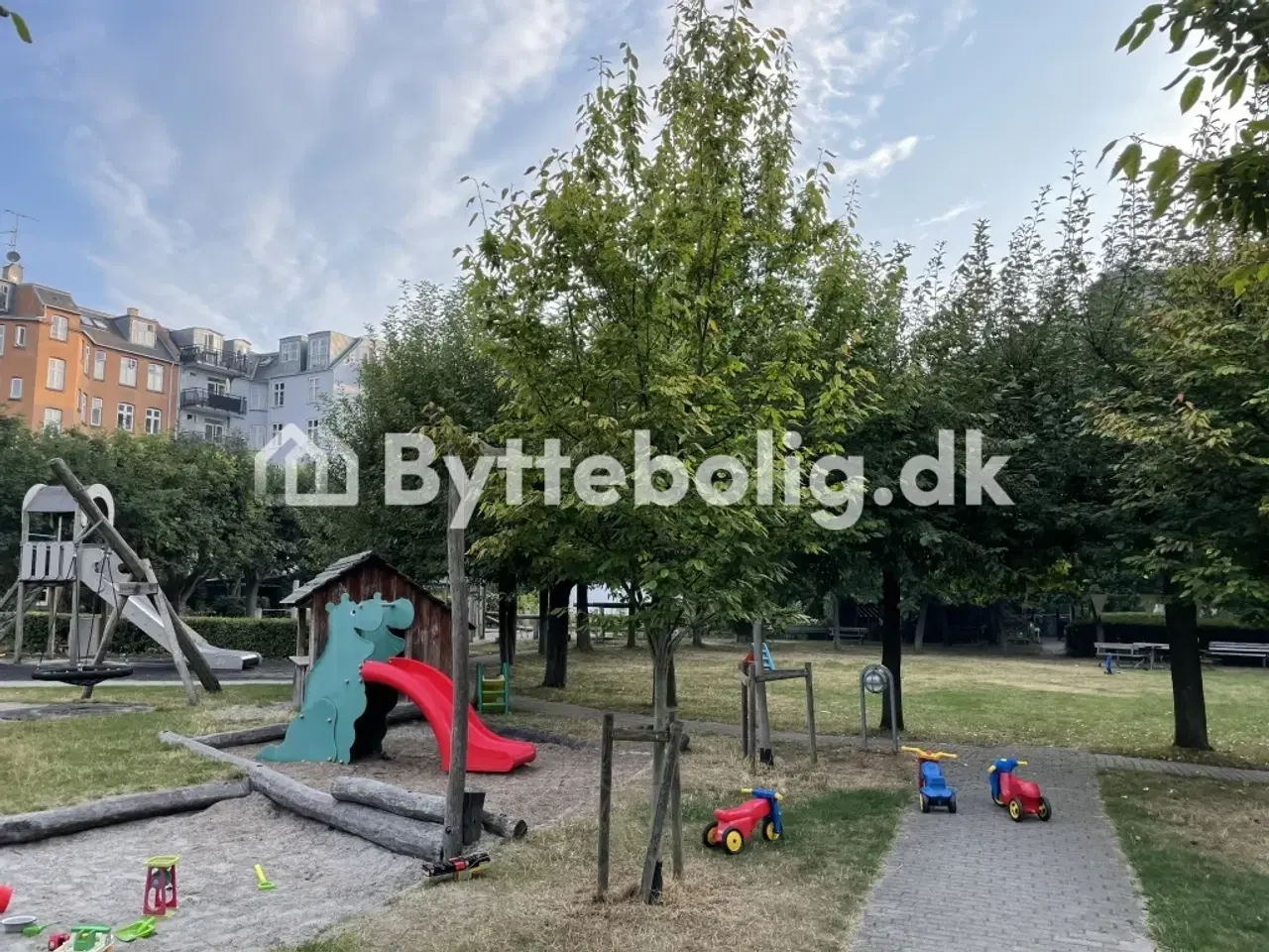 Billede 13 - Stor lejlighed på Nørrebro, 234 m², 6 værelser