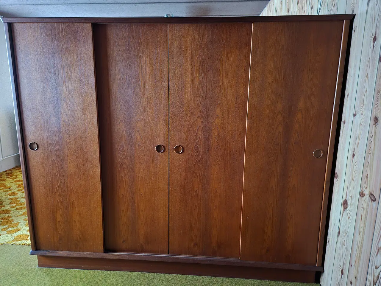 Billede 1 - Vintage garderobeskab i teaktræ