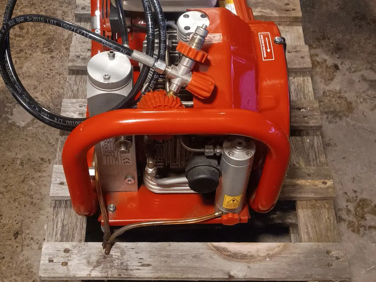 Billede 4 - Højtryk kompressor til åndedræt luft 