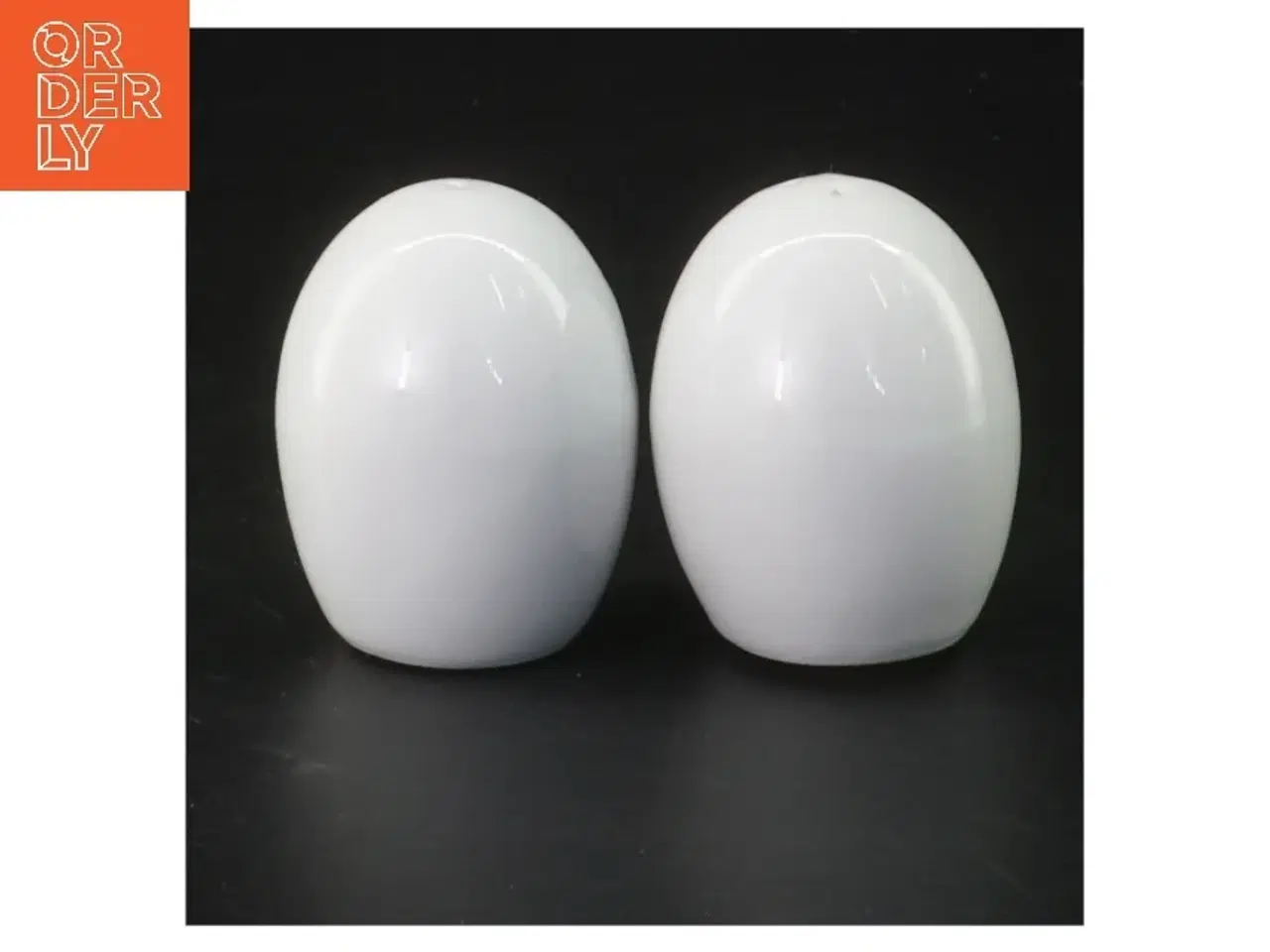 Billede 1 - Salt- og Peberbøsser (str. 6x4,5 cm)