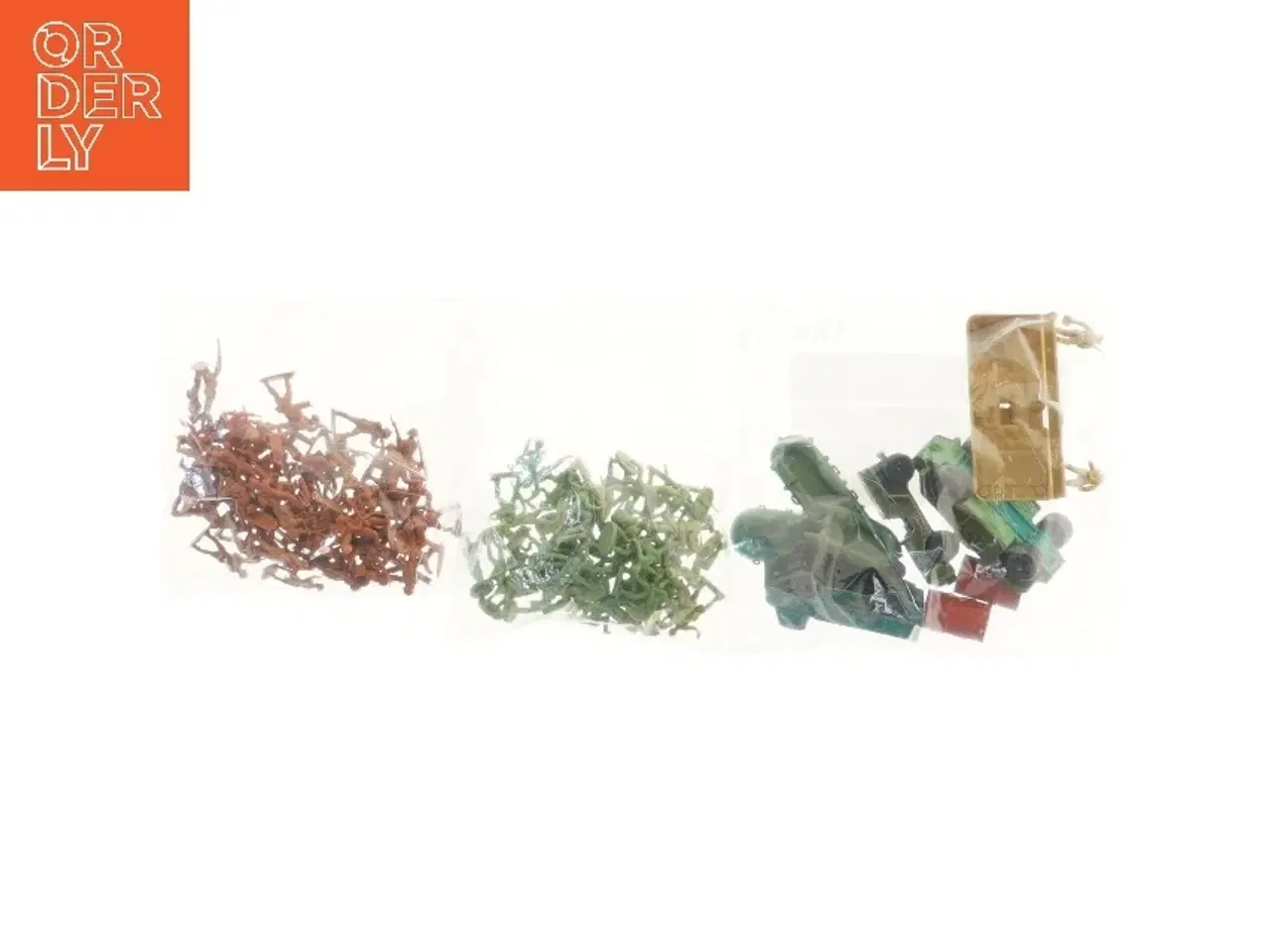 Billede 1 - Små plastikarméfigurer og køretøjer (str. 4 cm)
