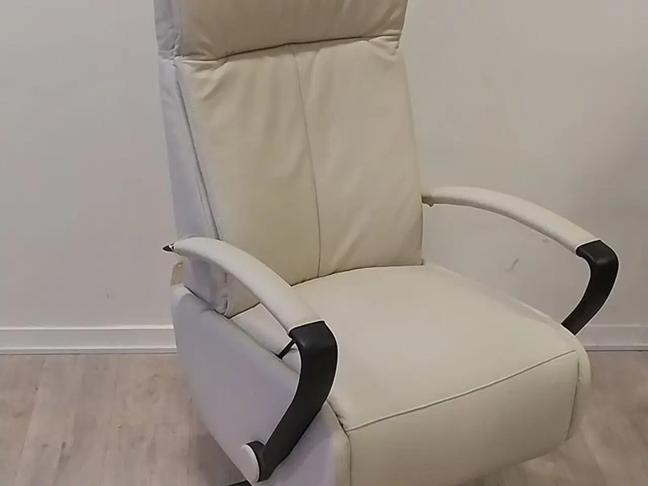 Billede 1 - LS335 - L - Gasfjeder - Hvid læder