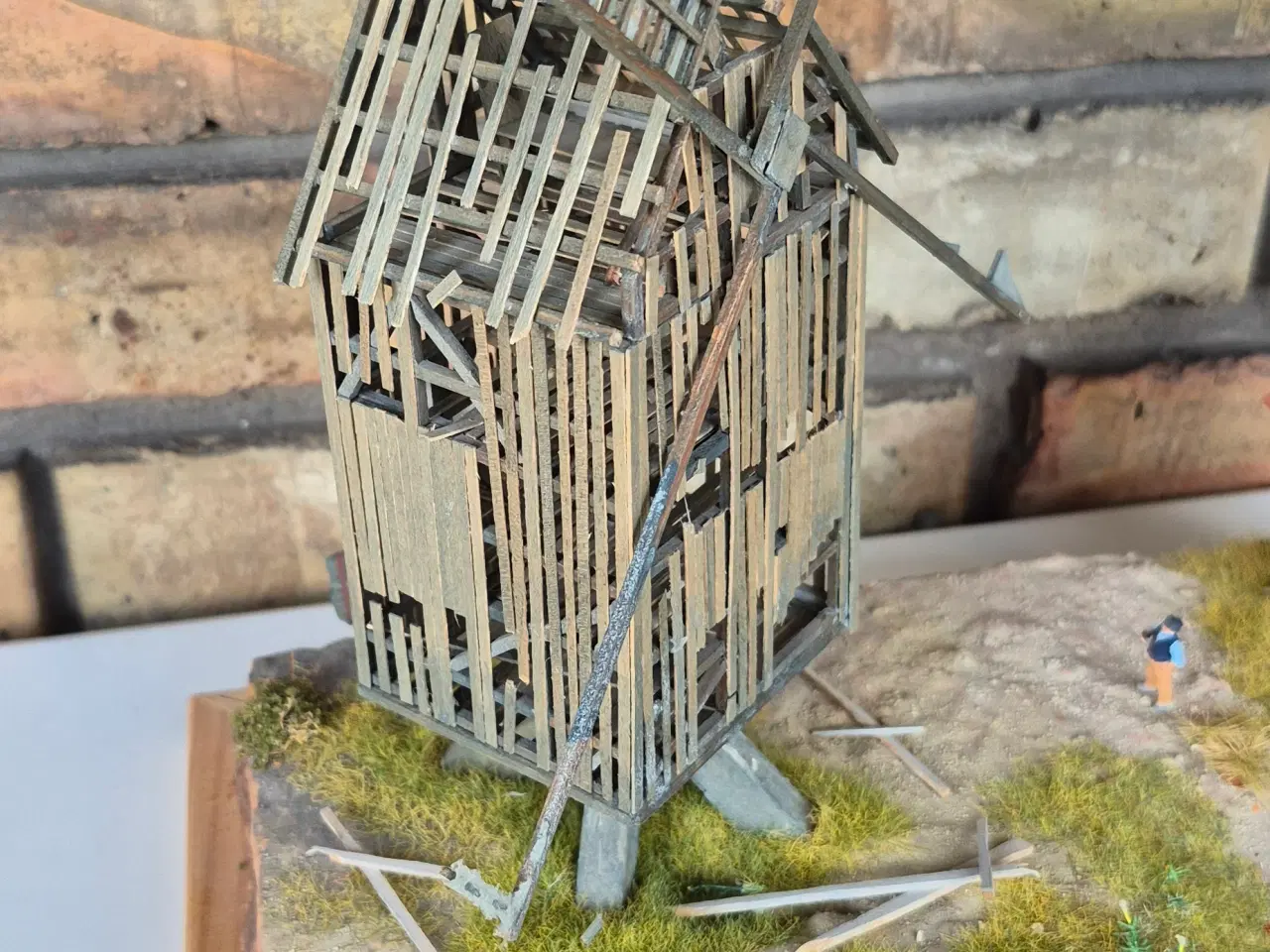 Billede 2 - DIORAMA STUB MØLLE H0