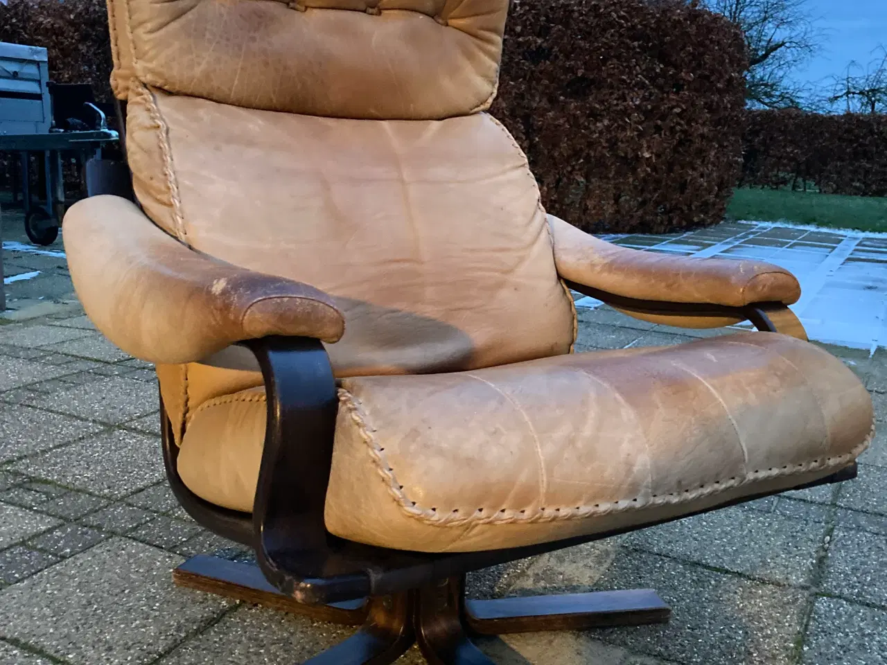 Billede 2 - 60’er lænestol formspændt bøg kernelæder m/patina