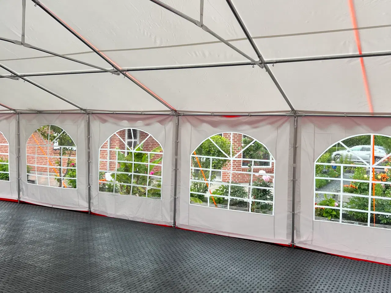 Billede 8 - 6x12 M professionelt partytelt udlejes – plads til