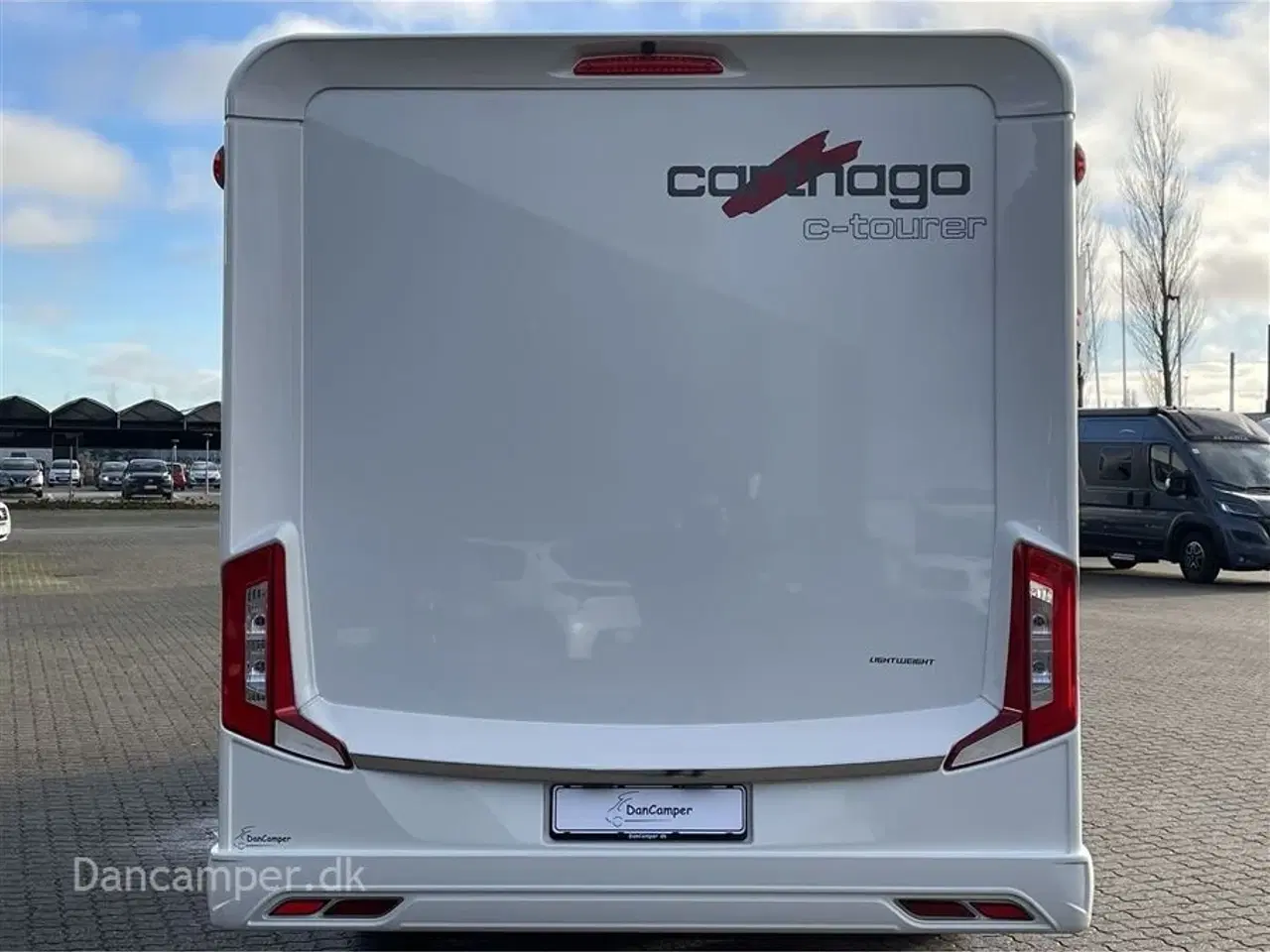 Billede 3 - 2020 - Carthago c-tourer I 144 LE   Fantastisk helintegreret autocamper. 9-trins automatgear, automatisk klimanlæg i førehuse, Multimediasystem inkl. navigation og DAB+