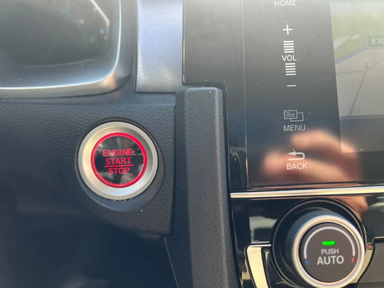 Billede 8 - Honda Civic 1,5 VTEC Turbo Executive CVT