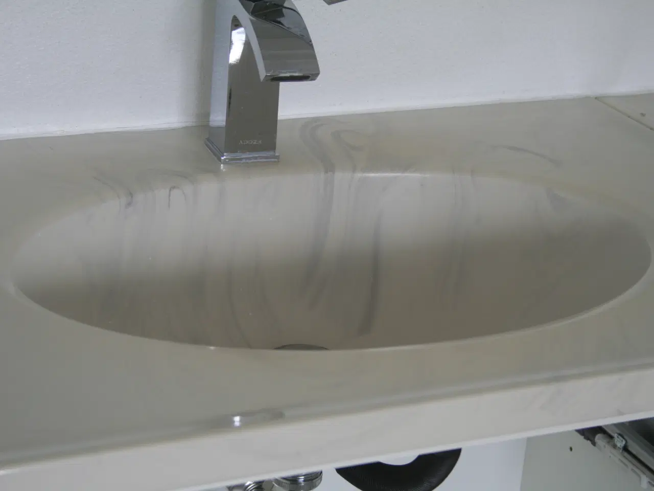 Billede 1 - håndvaske med bordplade til badeværelse