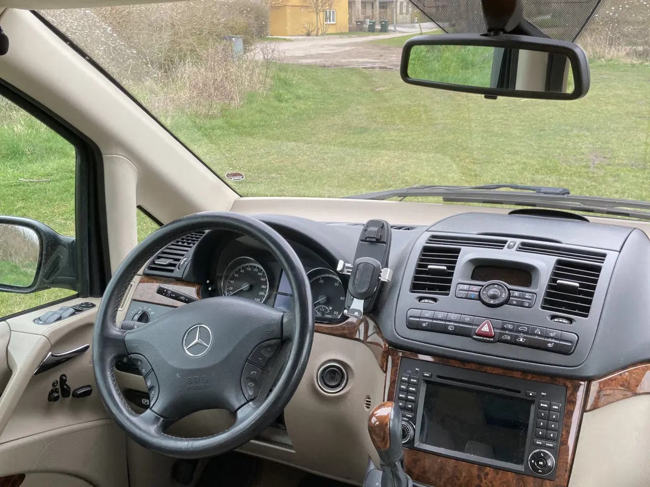 Billede 10 - Luksus minibus til 8 personer 