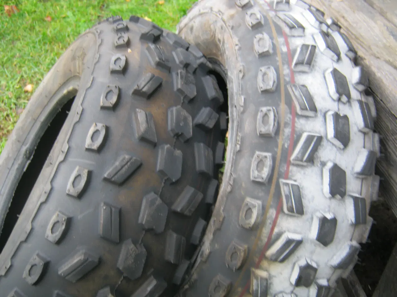 Billede 3 - hjul med dæk aeon 180 cobra +andre  