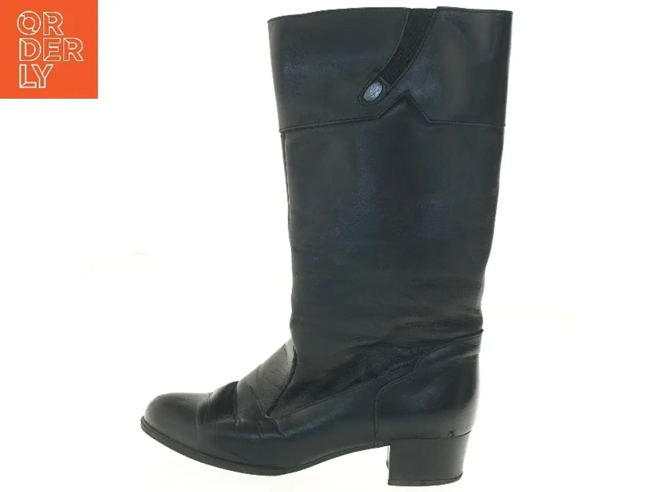 Billede 1 - Sort støvle, størrelse 39 fra Sata (str. 39 )